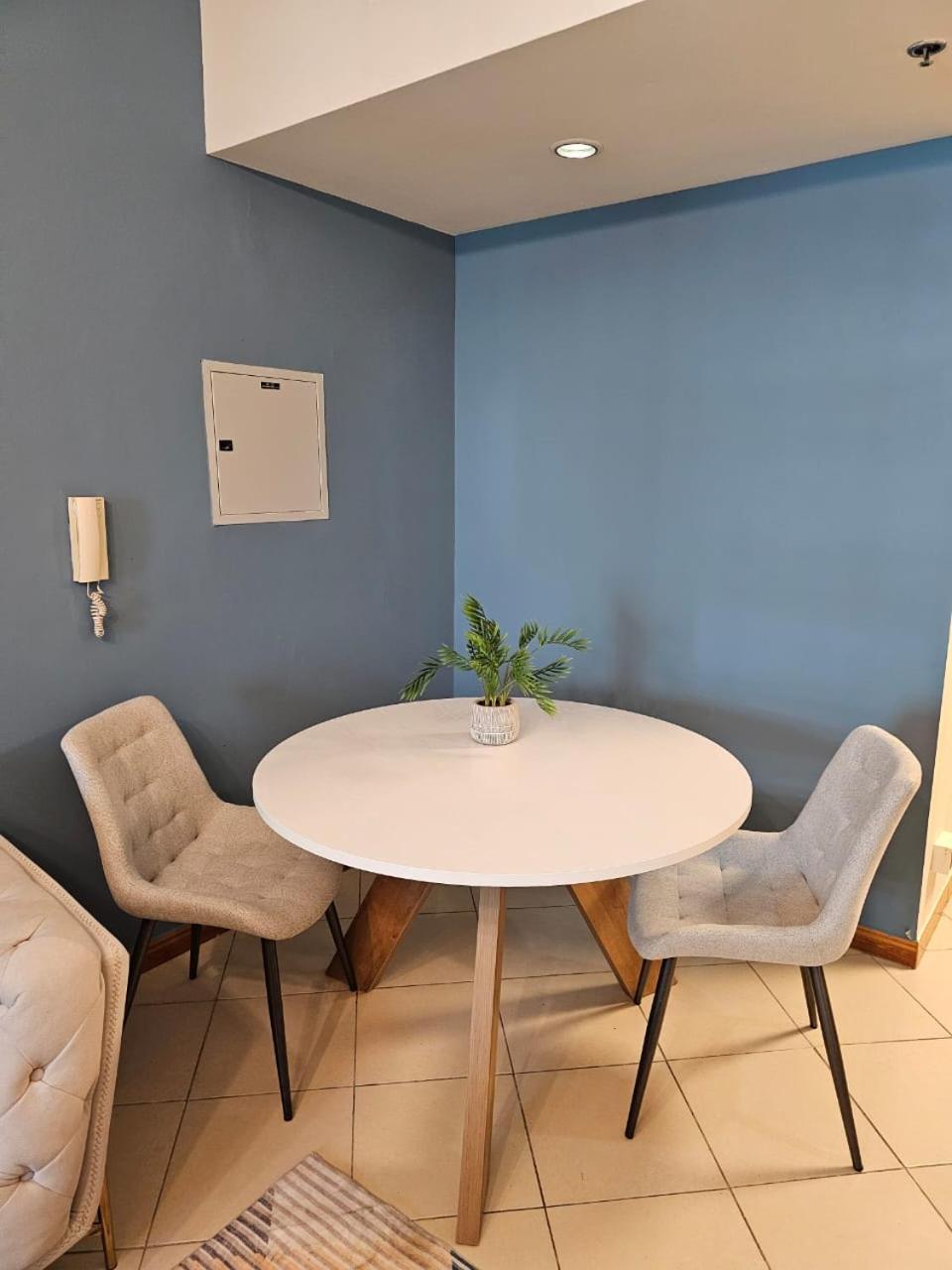 Apartment Furnished In Marina *